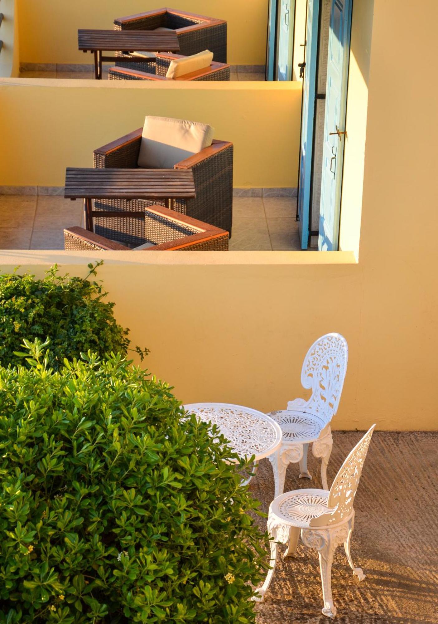 Hotel Dina - Ξενοδοχείο Ντινα Plati  Exteriér fotografie