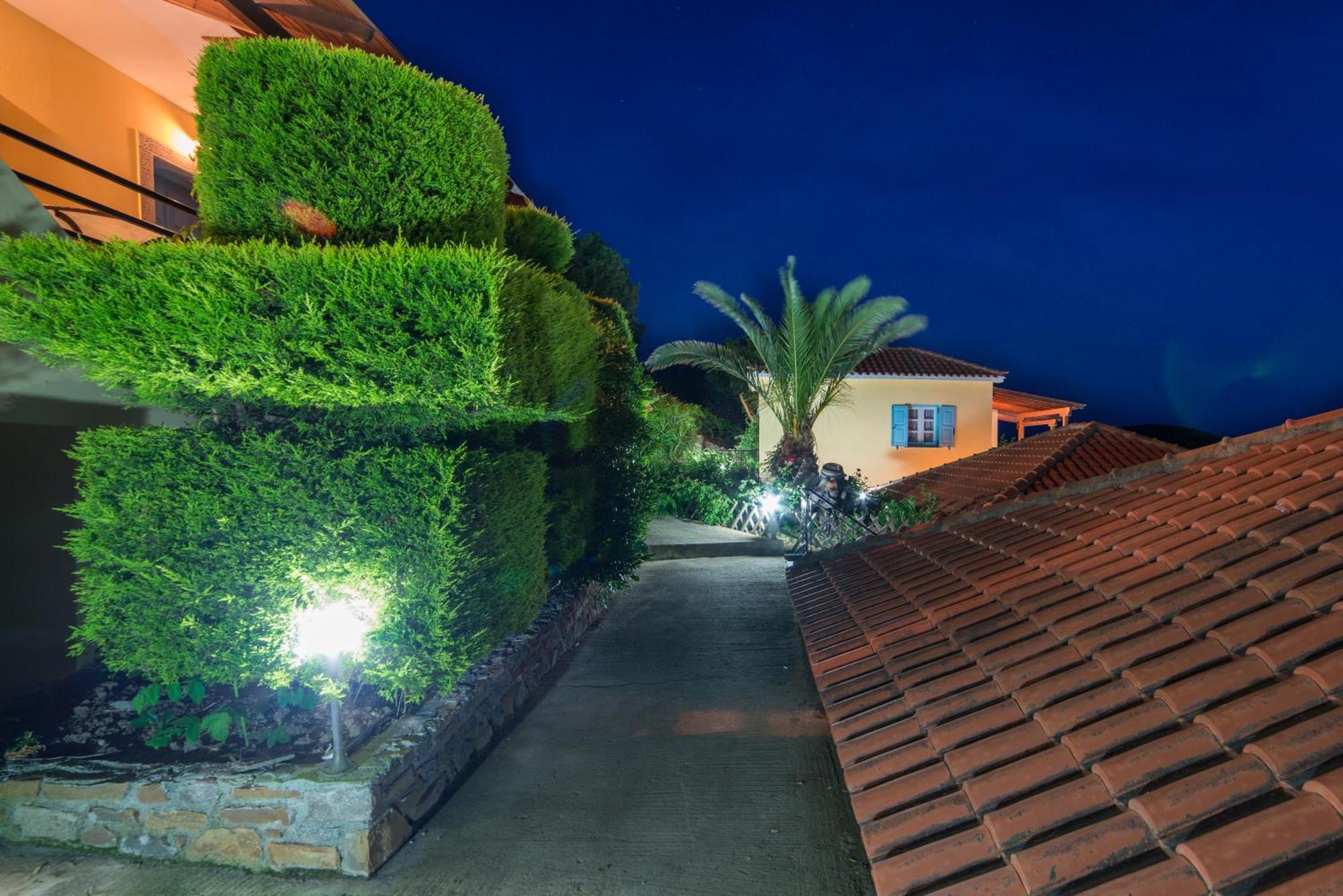 Hotel Dina - Ξενοδοχείο Ντινα Plati  Exteriér fotografie